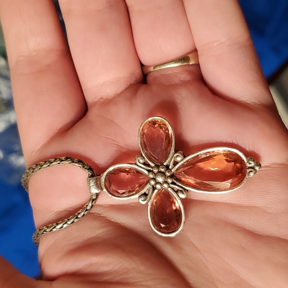 Rare retired Brighton pink La Vie silver cross necklace - Picture 6 of 7